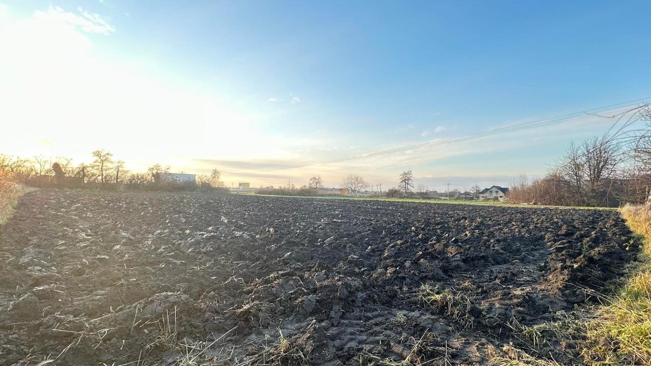Działki na sprzedaż
