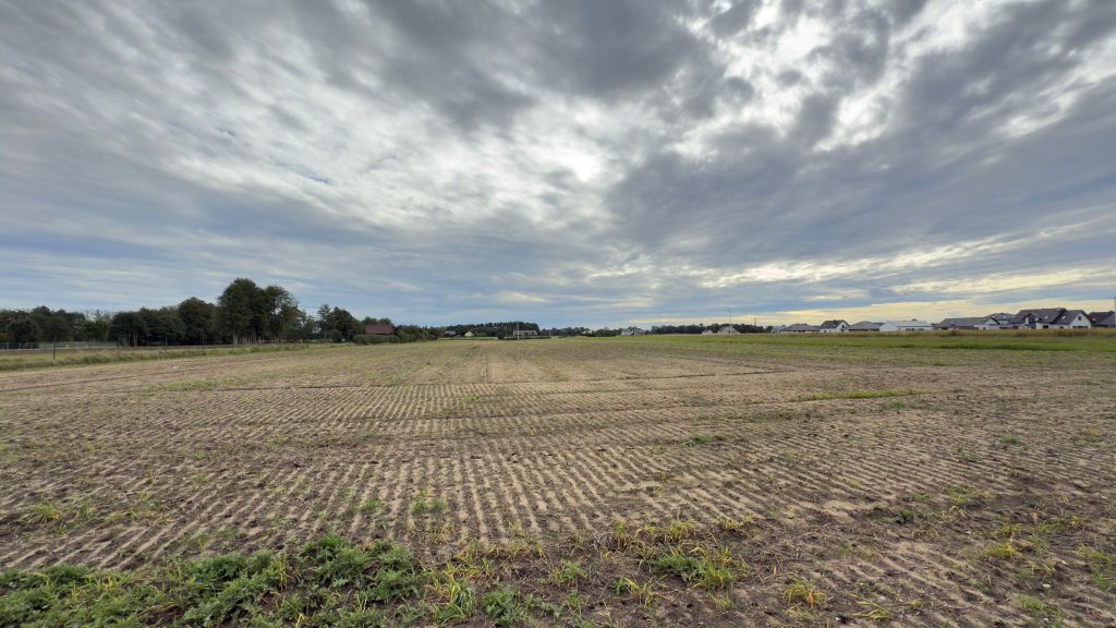 Działka w Czarnowąsach 16720 m²