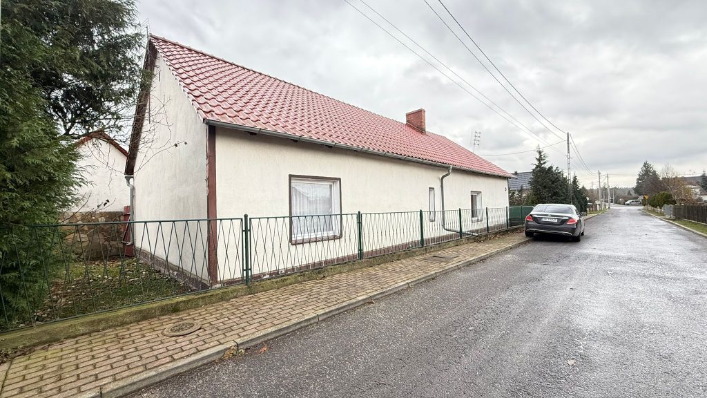 Dom na sprzedaż w Górażdżach – 101 m²