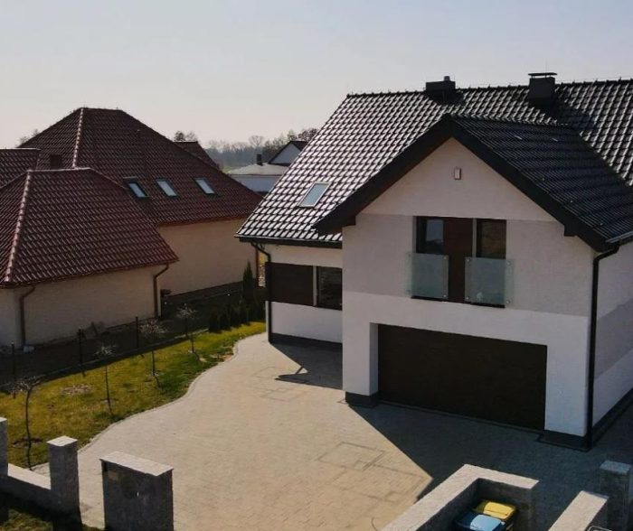 Dom na sprzedaż | 7 pokoi | 285 m² | Opole – Czarnowąsy