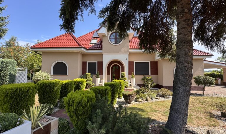 Dom na sprzedaż | 6 pokoi | 216,5 m2 | Popielów