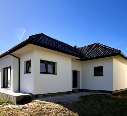 Dom na sprzedaż | 134,5 m2 | 7,64 a | Dębska Kuźnia