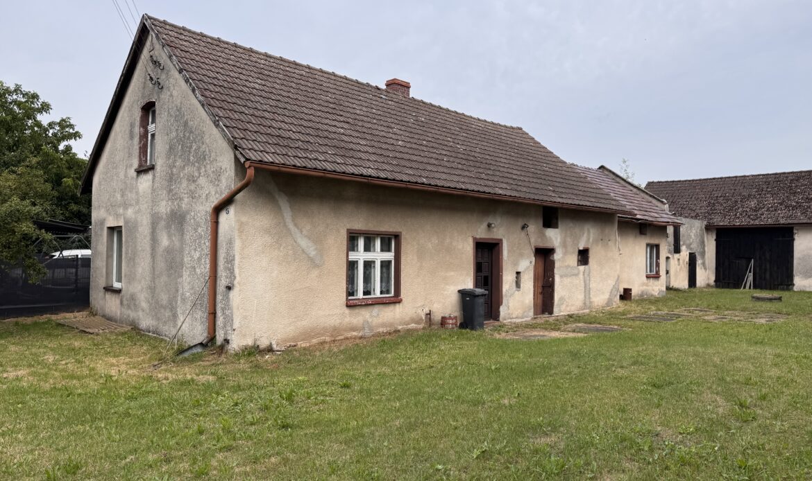 Dom na sprzedaż | do remontu | duża działka