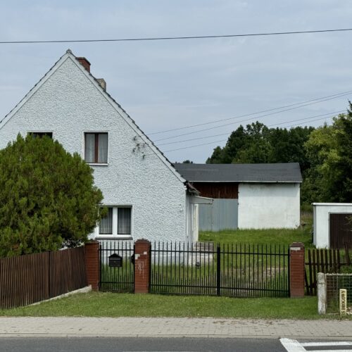 Dom na sprzedaż | do remontu | 3 pokoje | 166 m2 | działka 1700 m2 | Skarbiszów