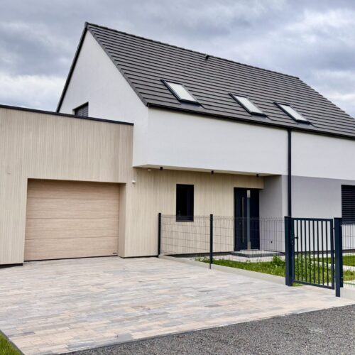 Dom na sprzedaż | dwukondygnacyjny | 5 pokoi | 164 m2 | Opole – Czarnowąsy