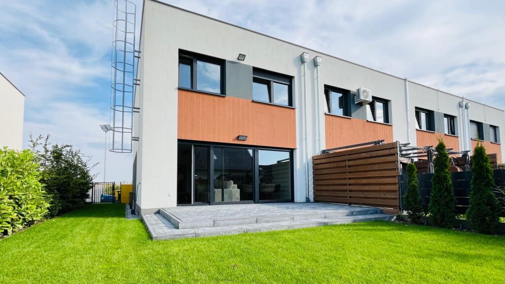 Nowy, gotowy do wprowadzenia bliźniak 110 m² (z garażem) – Chmielowice
